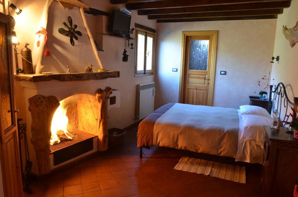 B&B Da Giua' Apricale Rom bilde